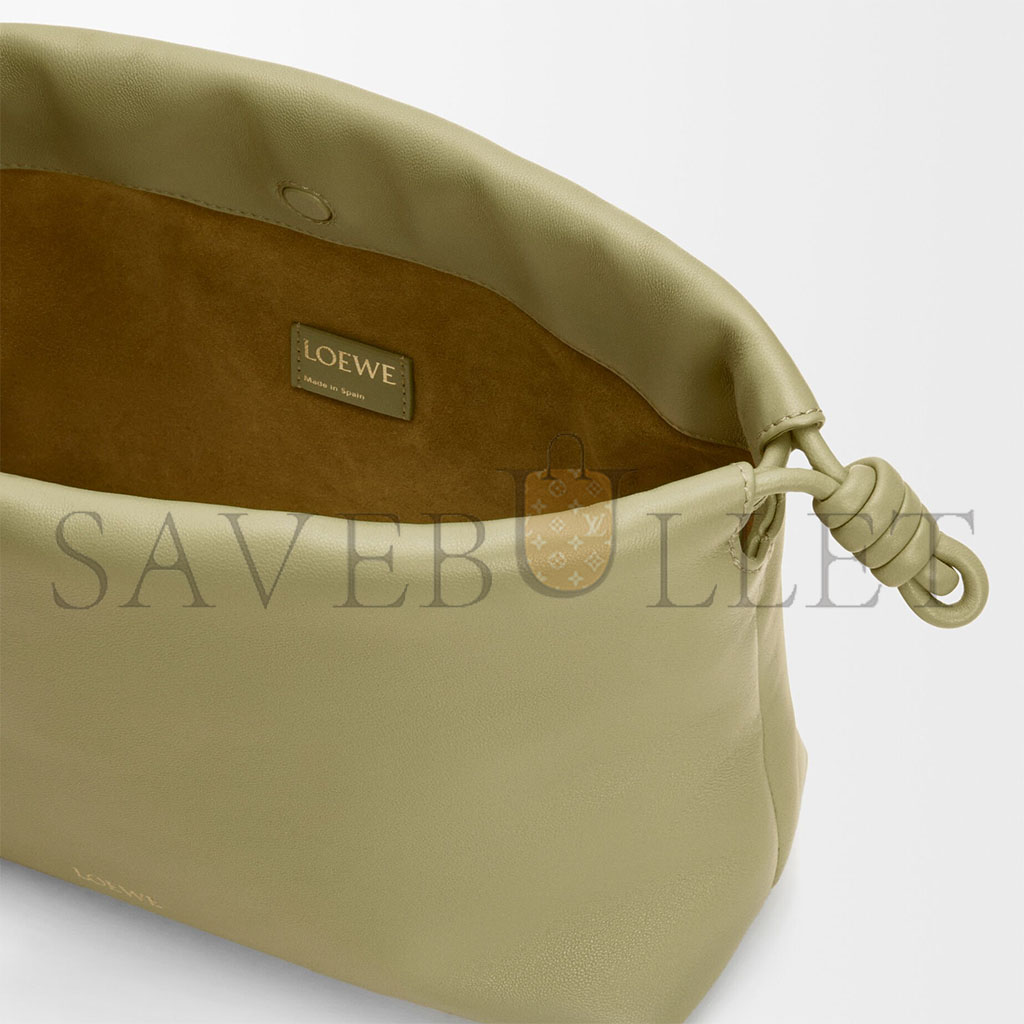 LOEWE MEDIUM FLAMENCO PURSE IN MELLOW NAPPA LAMBSKIN 0011180841 (30*20*10.5cm)